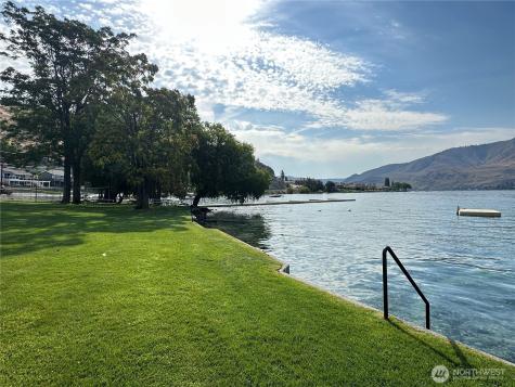 211 Pinnacle Place Chelan WA 98816