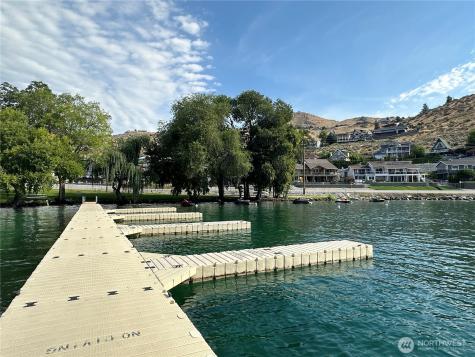 211 Pinnacle Place Chelan WA 98816