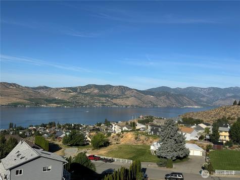 211 Pinnacle Place Chelan WA 98816
