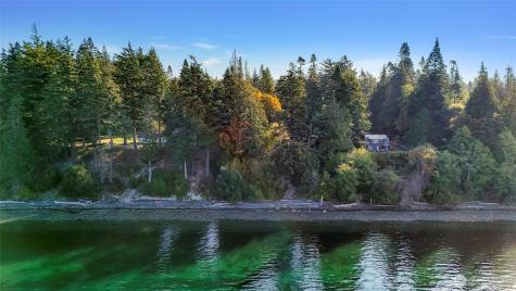 16 S Nugent Road Lummi Island WA 98262