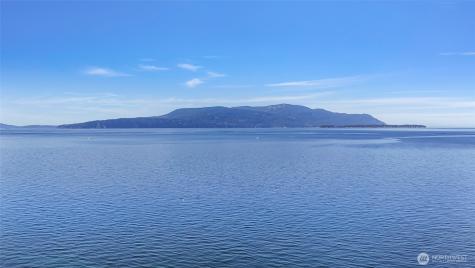16 S Nugent Road Lummi Island WA 98262