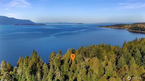 16 S Nugent Road Lummi Island WA 98262