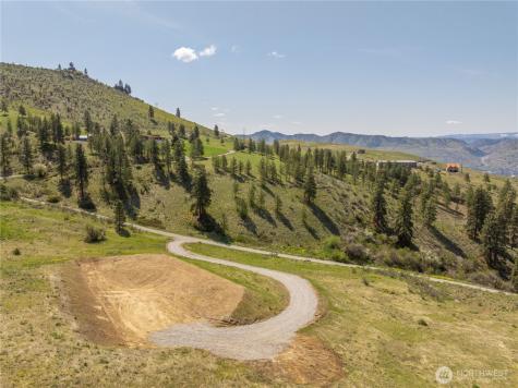 139 Mountain Ridge Lane Chelan WA 98816