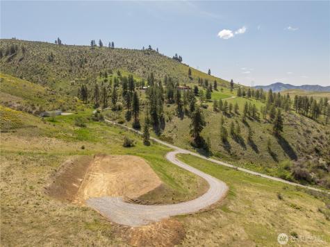 139 Mountain Ridge Lane Chelan WA 98816