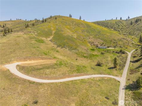 139 Mountain Ridge Lane Chelan WA 98816