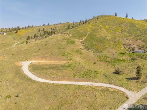 139 Mountain Ridge Lane Chelan WA 98816