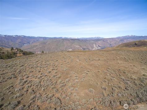 13 Road S NW Waterville WA 98858