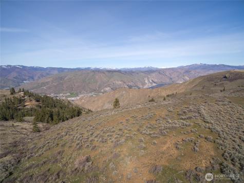 13 Road S NW Waterville WA 98858