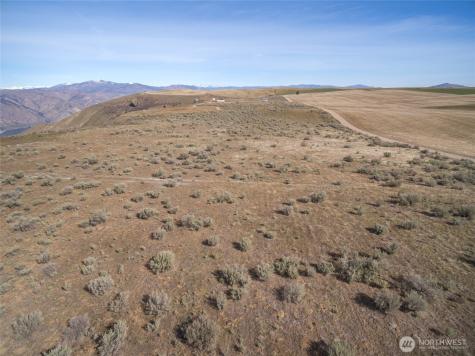 13 Road S NW Waterville WA 98858