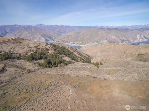13 Road S NW Waterville WA 98858