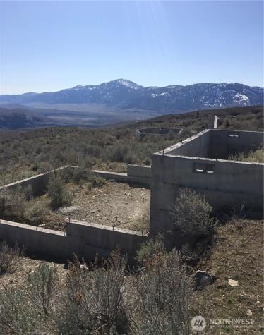 338 Palmer Mountain Road Oroville WA 98855