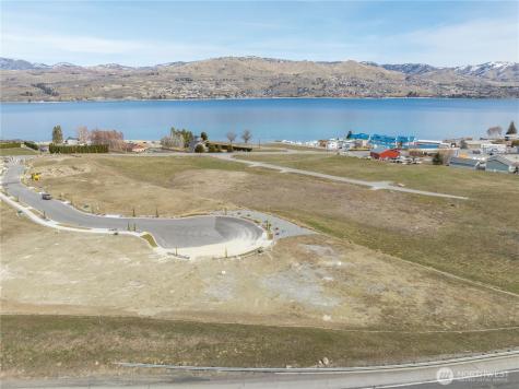 174 Loretta Lane Chelan WA 98816