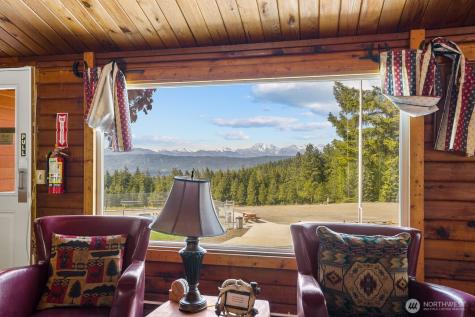 80 Skull Springs Road Cle Elum WA 98922