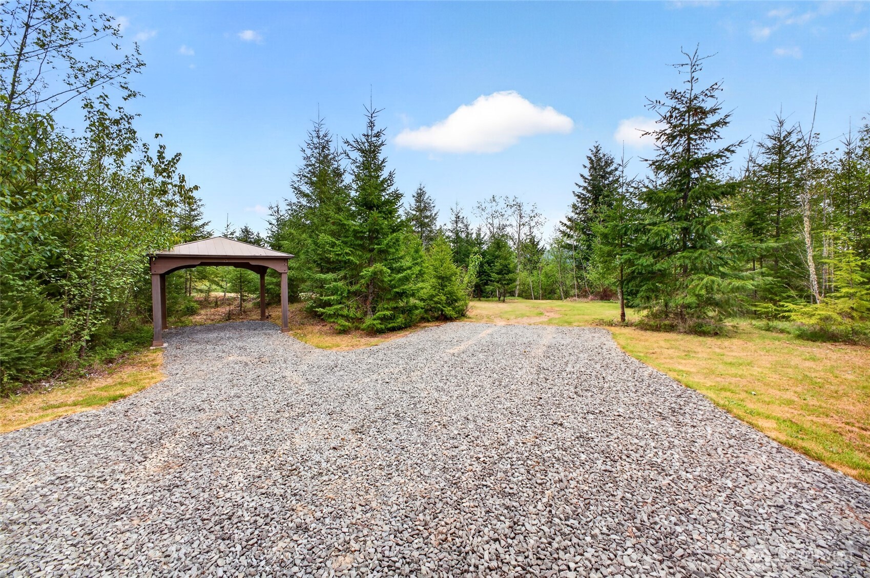 15521 Scott Turner Road E Eatonville WA 98328