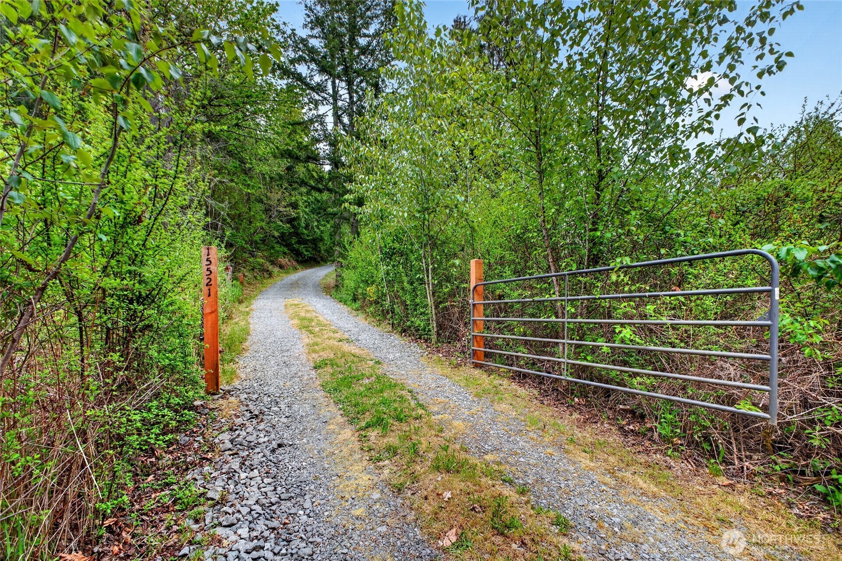 15521 Scott Turner Road E Eatonville WA 98328
