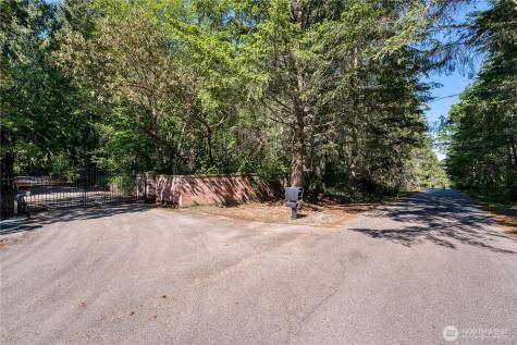 20116 9th Street SW Lakebay WA 98349
