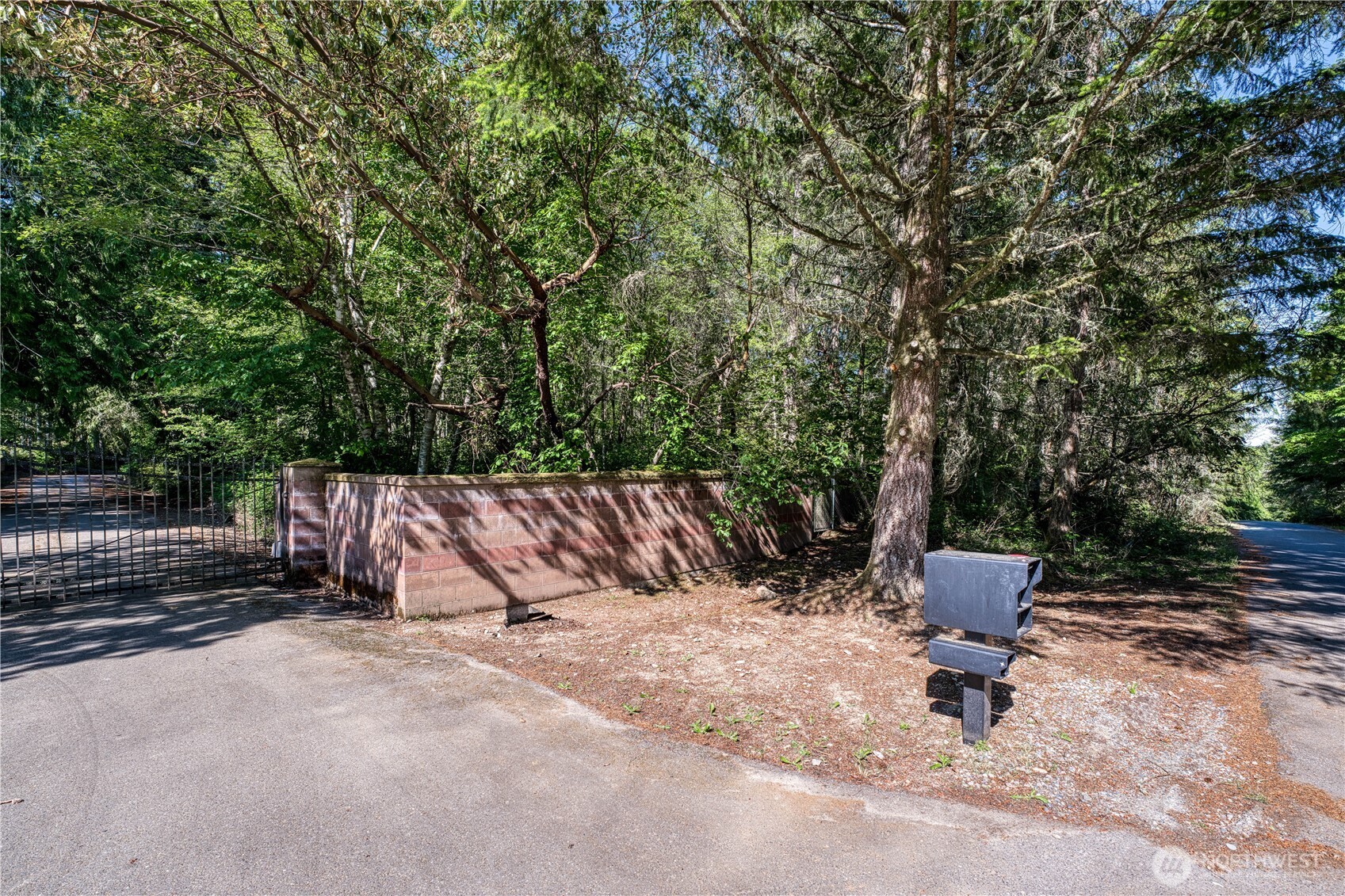 20116 9th Street SW Lakebay WA 98349