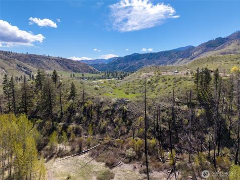 16 Dancing Bear Road Carlton WA 98814