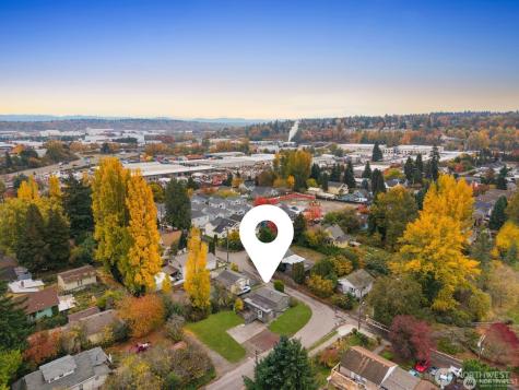 9018 7th Avenue S Seattle WA 98108