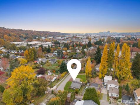9018 7th Avenue S Seattle WA 98108