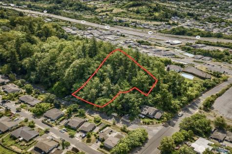 518 15th Avenue Puyallup WA 98372