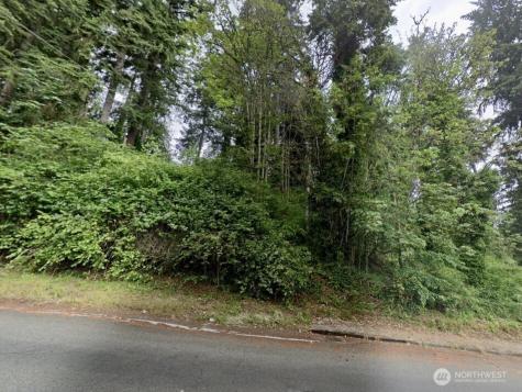 518 15th Avenue Puyallup WA 98372