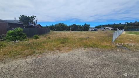 35602 I Street Ocean Park WA 98640