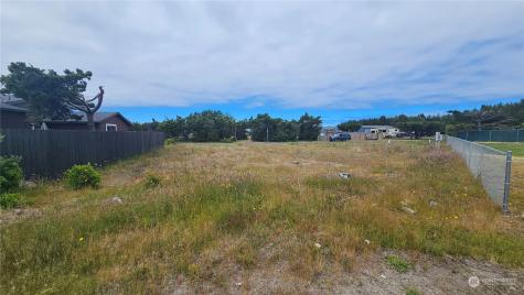 35602 I Street Ocean Park WA 98640