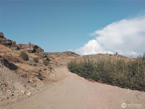 4 Painted Rock Road Tonasket WA 98855