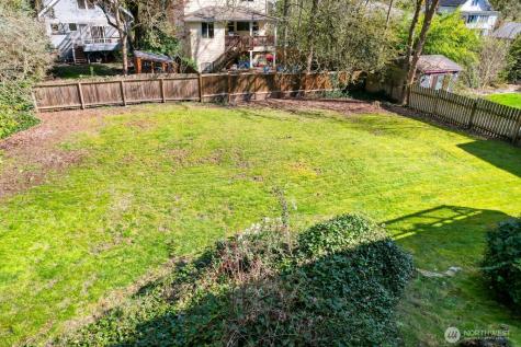 4712 44th Avenue S Seattle WA 98118