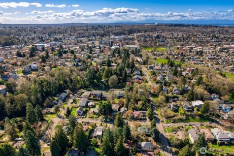 4712 44th Avenue S Seattle WA 98118