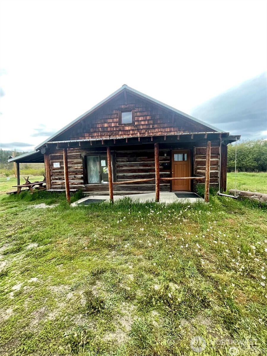 0 A Chopaka Way Tonasket WA 98855