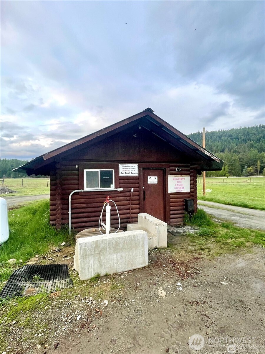0 A Chopaka Way Tonasket WA 98855