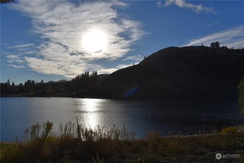 685 Loomis Oroville Road Tonasket WA 98855