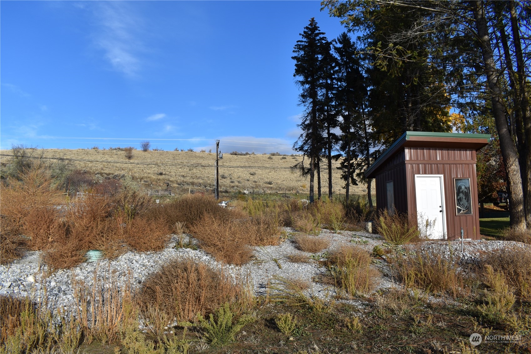 685 Loomis Oroville Road Tonasket WA 98855