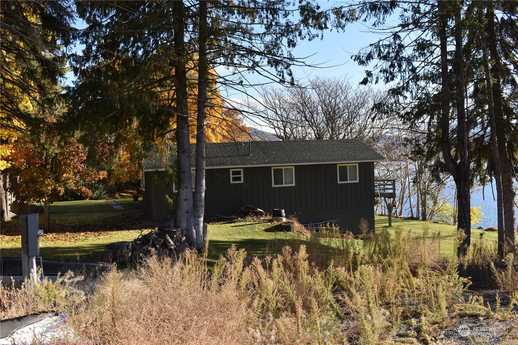 685 Loomis Oroville Road Tonasket WA 98855