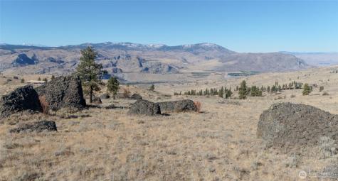 54 Wolf Holler Road Waterville WA 98858