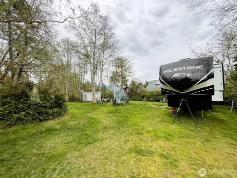 30714 N Place Ocean Park WA 98640