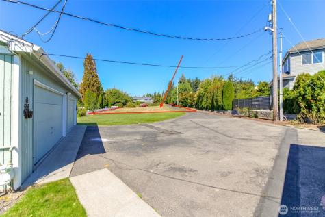 4516 Browns Point Boulevard NE Tacoma WA 98422