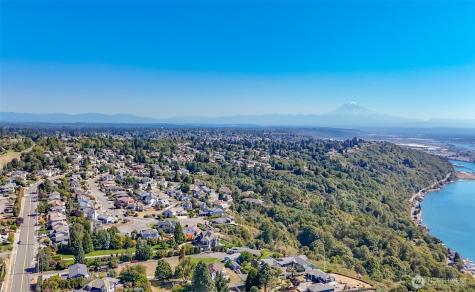 4516 Browns Point Boulevard NE Tacoma WA 98422