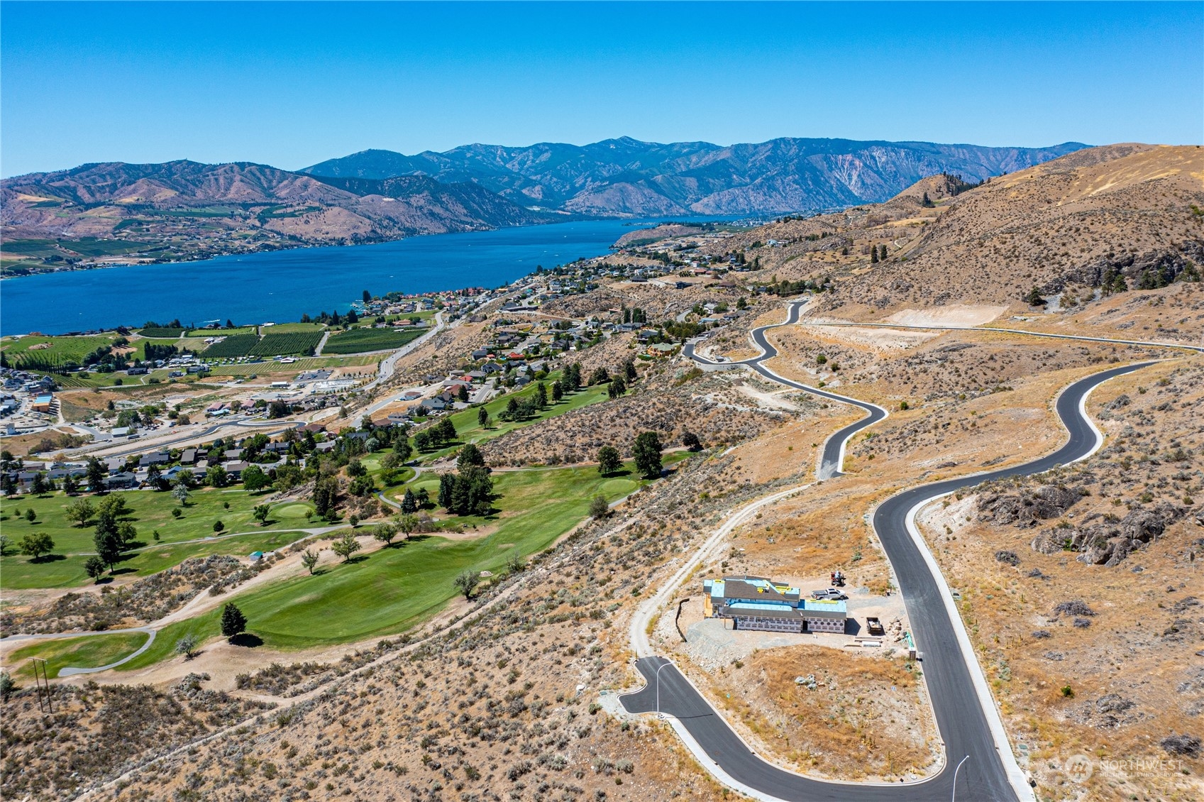 929 Long Drive Chelan WA 98816
