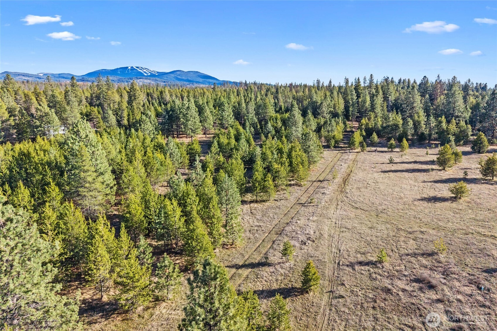 12818 E Bridges Road Elk WA 99009