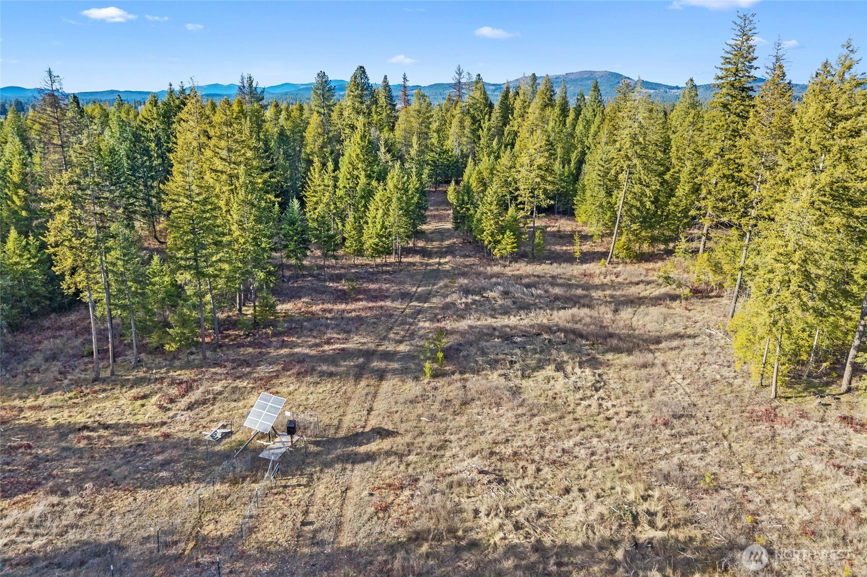 12818 E Bridges Road Elk WA 99009