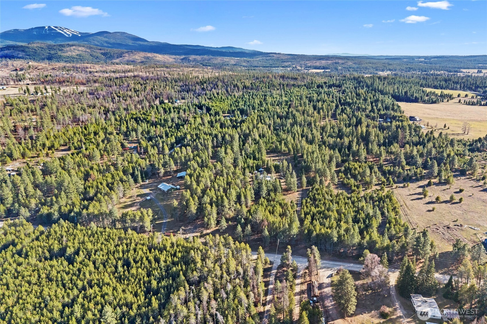 12818 E Bridges Road Elk WA 99009