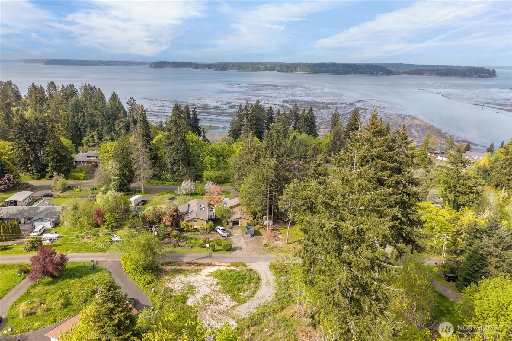 9737 Glacis Drive NE Olympia WA 98516