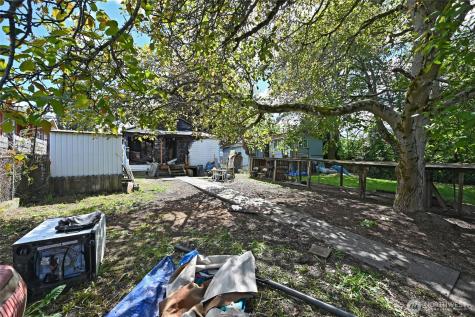 8145 16th Avenue SW Seattle WA 98106