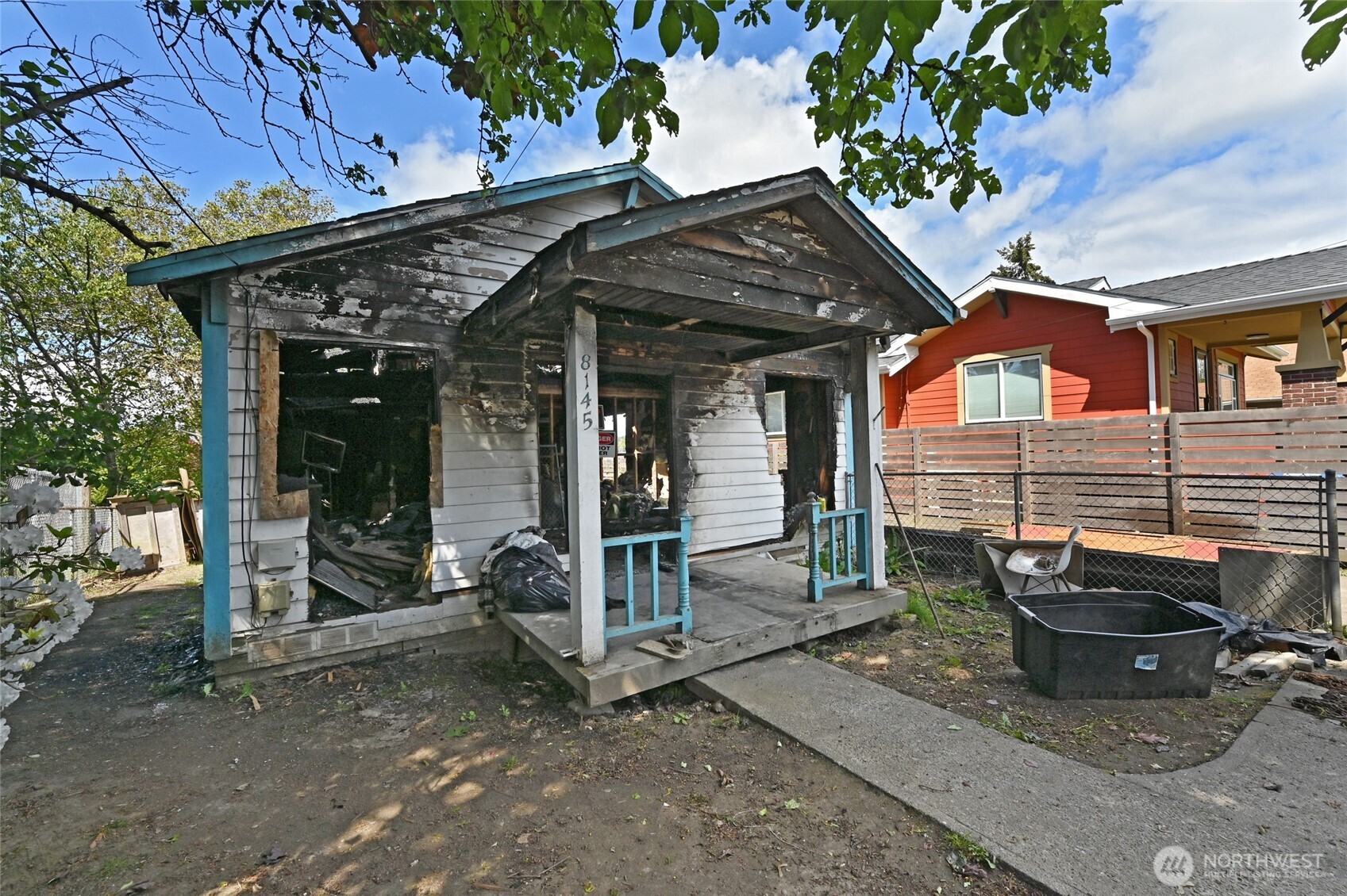 8145 16th Avenue SW Seattle WA 98106
