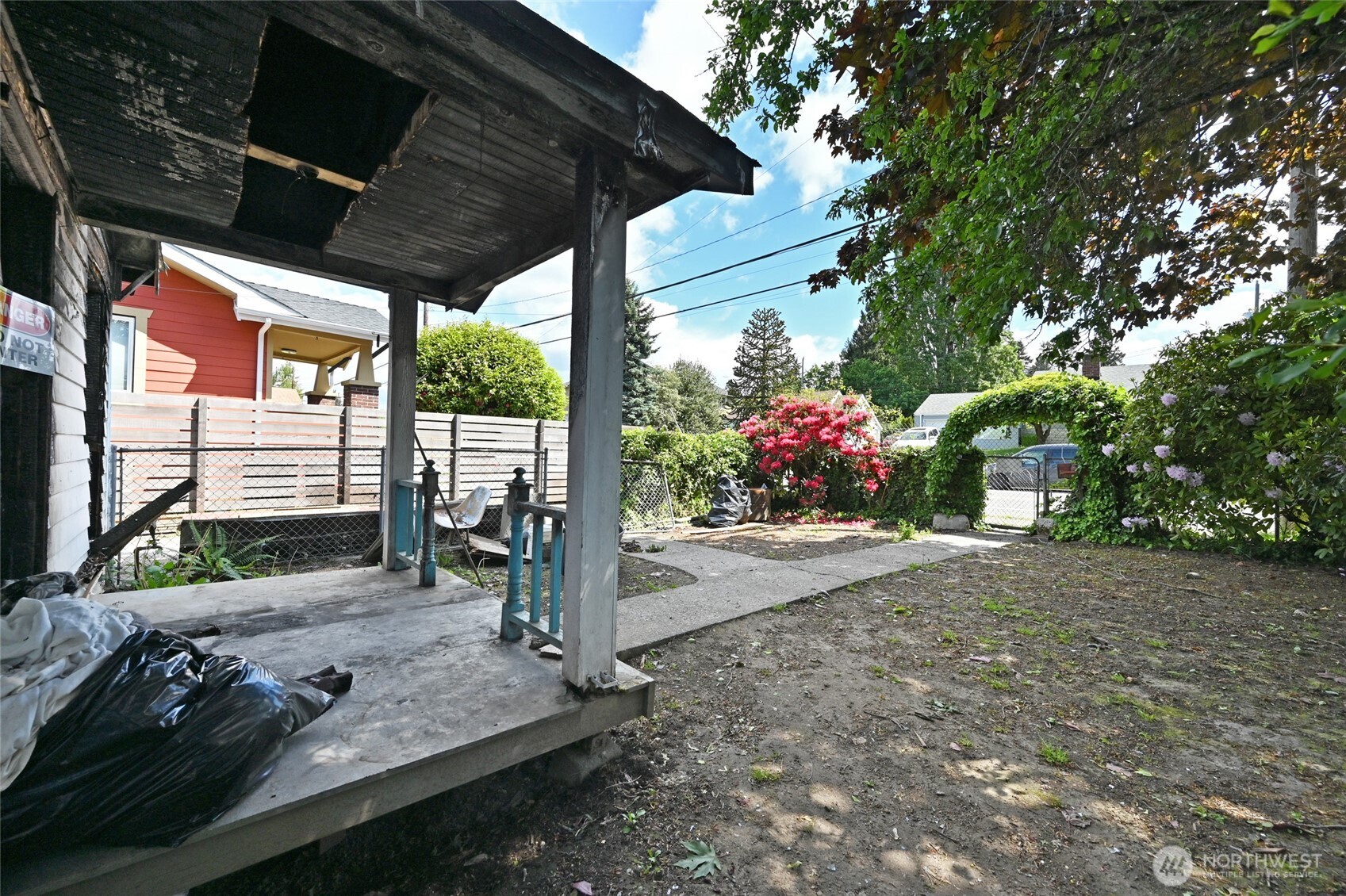 8145 16th Avenue SW Seattle WA 98106