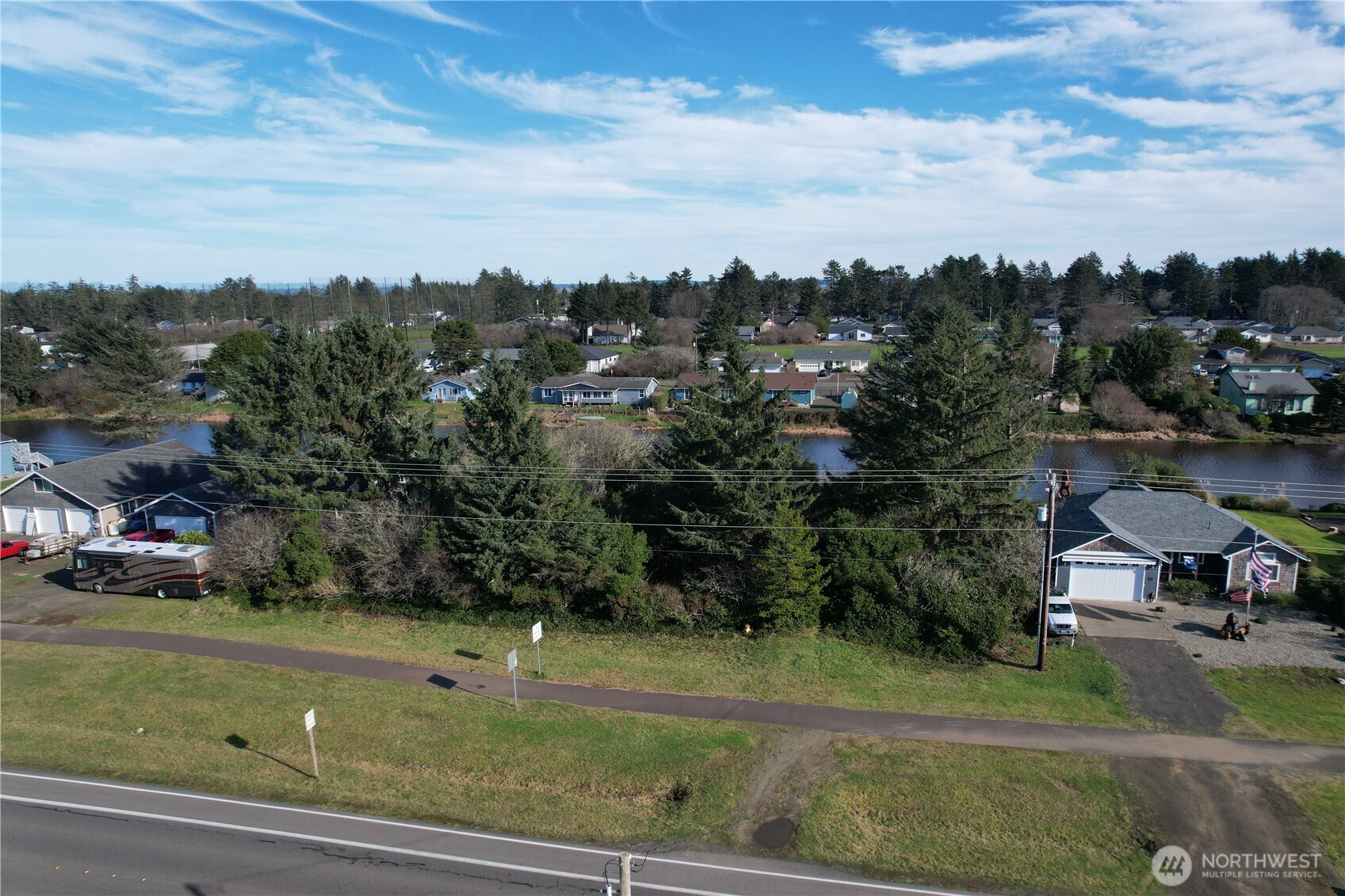 466 Point Brown Avenue NE Ocean Shores WA 98569
