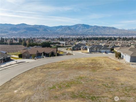 968 Briarwood Drive East Wenatchee WA 98802